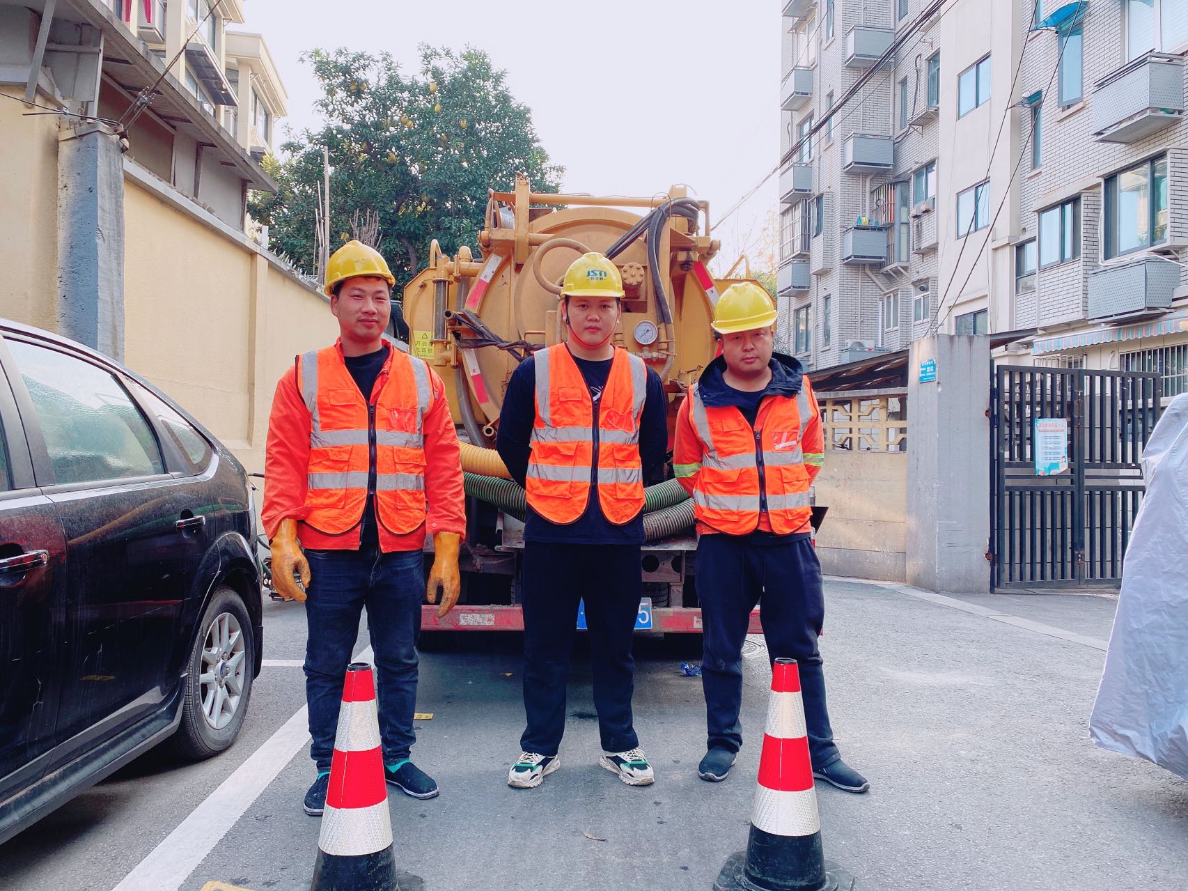 徐汇南京某小区管道清淤检测施工